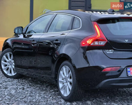 Черный Вольво В40, объемом двигателя 1.6 л и пробегом 212 тыс. км за 11600 $, фото 18 на Automoto.ua