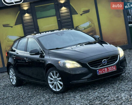 Черный Вольво В40, объемом двигателя 1.6 л и пробегом 212 тыс. км за 11600 $, фото 5 на Automoto.ua