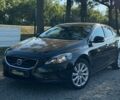 Чорний Вольво V40, об'ємом двигуна 1.6 л та пробігом 211 тис. км за 9800 $, фото 1 на Automoto.ua
