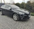 Чорний Вольво V40, об'ємом двигуна 2 л та пробігом 200 тис. км за 10799 $, фото 1 на Automoto.ua