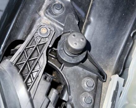 Черный Вольво В40, объемом двигателя 1.56 л и пробегом 218 тыс. км за 11499 $, фото 96 на Automoto.ua