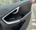 Черный Вольво В40, объемом двигателя 1.6 л и пробегом 181 тыс. км за 11750 $, фото 105 на Automoto.ua