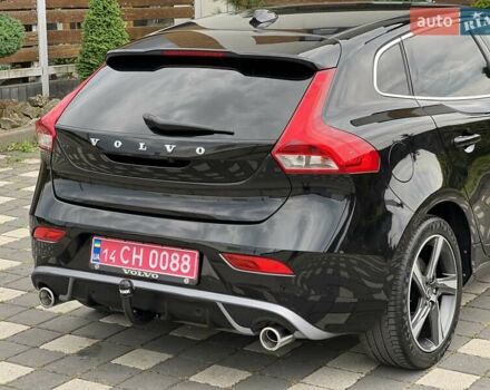 Черный Вольво В40, объемом двигателя 1.6 л и пробегом 181 тыс. км за 11750 $, фото 45 на Automoto.ua