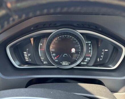 Черный Вольво В40, объемом двигателя 1.56 л и пробегом 186 тыс. км за 11487 $, фото 9 на Automoto.ua