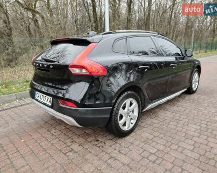 Черный Вольво В40, объемом двигателя 1.56 л и пробегом 175 тыс. км за 14000 $, фото 6 на Automoto.ua