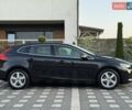 Черный Вольво В40, объемом двигателя 1.56 л и пробегом 218 тыс. км за 11499 $, фото 14 на Automoto.ua
