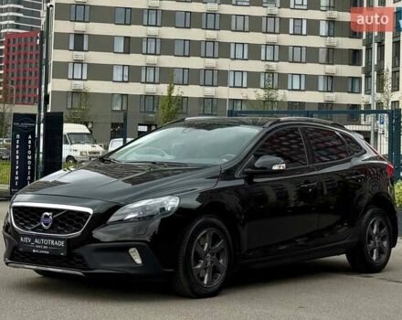 Черный Вольво В40, объемом двигателя 1.6 л и пробегом 115 тыс. км за 11800 $, фото 5 на Automoto.ua