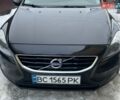 Чорний Вольво V40, об'ємом двигуна 1.97 л та пробігом 248 тис. км за 12000 $, фото 1 на Automoto.ua