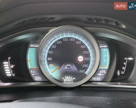 Чорний Вольво V40, об'ємом двигуна 1.97 л та пробігом 93 тис. км за 14500 $, фото 1 на Automoto.ua