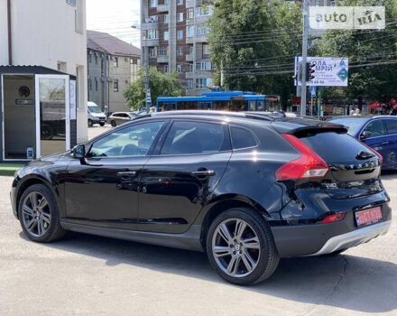 Чорний Вольво V40, об'ємом двигуна 2 л та пробігом 246 тис. км за 14700 $, фото 3 на Automoto.ua