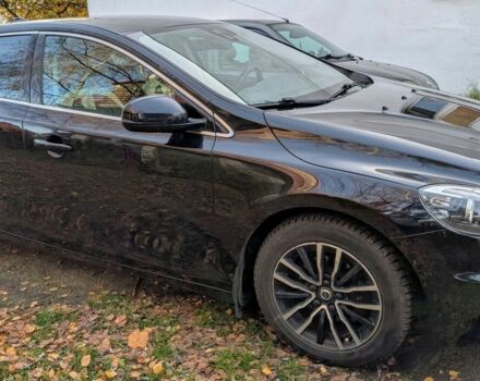 Чорний Вольво V40, об'ємом двигуна 1.6 л та пробігом 180 тис. км за 11411 $, фото 2 на Automoto.ua