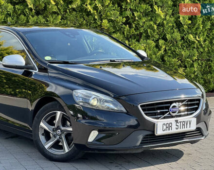 Чорний Вольво V40, об'ємом двигуна 2 л та пробігом 205 тис. км за 12600 $, фото 13 на Automoto.ua