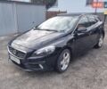 Чорний Вольво V40, об'ємом двигуна 1.97 л та пробігом 142 тис. км за 16200 $, фото 1 на Automoto.ua