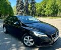 Чорний Вольво V40, об'ємом двигуна 2 л та пробігом 190 тис. км за 13900 $, фото 1 на Automoto.ua