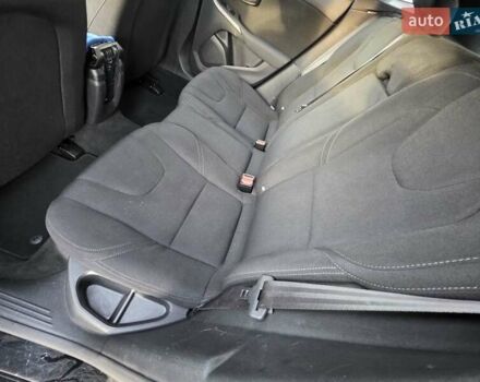 Черный Вольво В40, объемом двигателя 2 л и пробегом 159 тыс. км за 14950 $, фото 50 на Automoto.ua