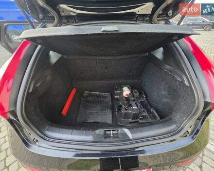 Черный Вольво В40, объемом двигателя 2 л и пробегом 159 тыс. км за 14950 $, фото 55 на Automoto.ua