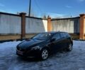 Чорний Вольво V40, об'ємом двигуна 2 л та пробігом 161 тис. км за 12900 $, фото 1 на Automoto.ua