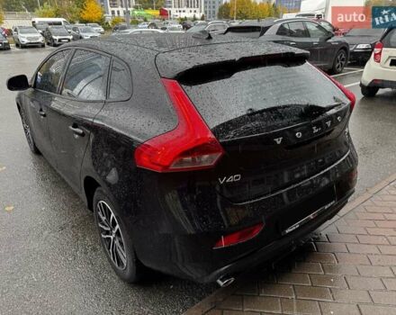 Вольво В40 2019 в Киеве на Automoto.ua Черный Вольво В40, объемом двигателя 1.97 л и пробегом 97 тыс. км за 15900 $, фото 6 на Automoto.ua