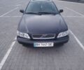 Чорний Вольво V40, об'ємом двигуна 1.59 л та пробігом 273 тис. км за 2800 $, фото 1 на Automoto.ua