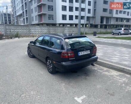 Чорний Вольво V40, об'ємом двигуна 1.7 л та пробігом 284 тис. км за 3500 $, фото 4 на Automoto.ua