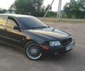 Чорний Вольво V40, об'ємом двигуна 1.9 л та пробігом 274 тис. км за 2100 $, фото 1 на Automoto.ua