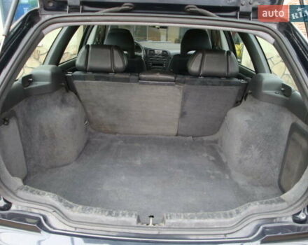 Черный Вольво В40, объемом двигателя 1.8 л и пробегом 219 тыс. км за 3600 $, фото 15 на Automoto.ua