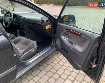 Черный Вольво В40, объемом двигателя 1.9 л и пробегом 385 тыс. км за 3200 $, фото 25 на Automoto.ua
