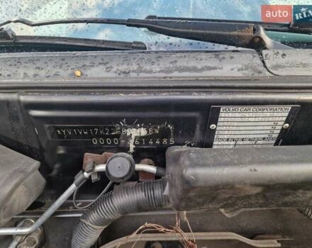 Черный Вольво В40, объемом двигателя 1.95 л и пробегом 427 тыс. км за 3900 $, фото 16 на Automoto.ua