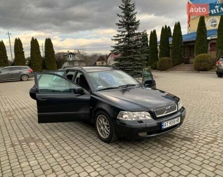 Черный Вольво В40, объемом двигателя 1.9 л и пробегом 385 тыс. км за 3200 $, фото 30 на Automoto.ua