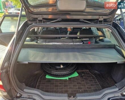 Вольво В40 2001 в Киеве на Automoto.ua Черный Вольво В40, объемом двигателя 1.9 л и пробегом 427 тыс. км за 3600 $, фото 18 на Automoto.ua