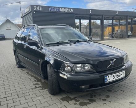 Черный Вольво В40, объемом двигателя 1.9 л и пробегом 320 тыс. км за 2900 $, фото 9 на Automoto.ua