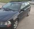 Чорний Вольво V40, об'ємом двигуна 1.8 л та пробігом 248 тис. км за 3700 $, фото 1 на Automoto.ua