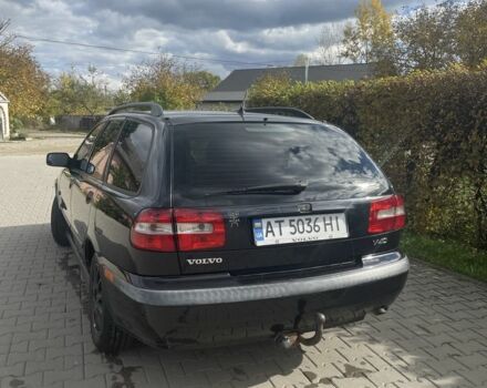 Черный Вольво В40, объемом двигателя 1.9 л и пробегом 320 тыс. км за 2900 $, фото 5 на Automoto.ua