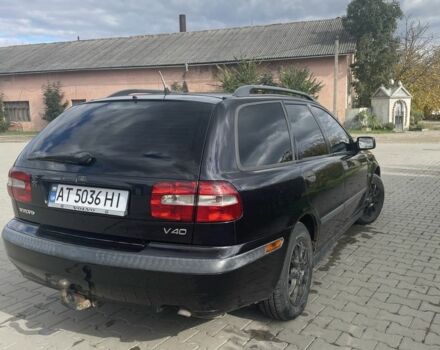 Черный Вольво В40, объемом двигателя 1.9 л и пробегом 320 тыс. км за 2900 $, фото 7 на Automoto.ua
