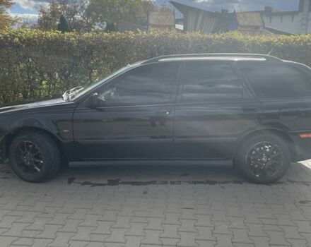 Черный Вольво В40, объемом двигателя 1.9 л и пробегом 320 тыс. км за 2900 $, фото 4 на Automoto.ua