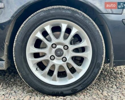 Черный Вольво В40, объемом двигателя 1.9 л и пробегом 240 тыс. км за 3500 $, фото 30 на Automoto.ua