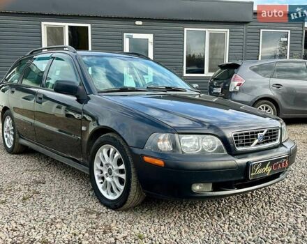 Черный Вольво В40, объемом двигателя 1.9 л и пробегом 240 тыс. км за 3500 $, фото 2 на Automoto.ua