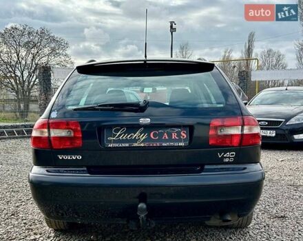 Черный Вольво В40, объемом двигателя 1.9 л и пробегом 240 тыс. км за 3500 $, фото 5 на Automoto.ua