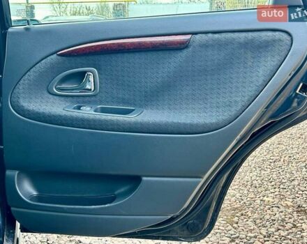 Черный Вольво В40, объемом двигателя 1.9 л и пробегом 240 тыс. км за 3500 $, фото 24 на Automoto.ua