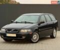 Черный Вольво В40, объемом двигателя 1.8 л и пробегом 336 тыс. км за 3500 $, фото 1 на Automoto.ua