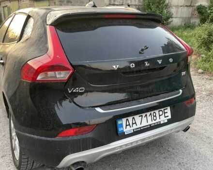 Чорний Вольво V40, об'ємом двигуна 2 л та пробігом 113 тис. км за 6500 $, фото 9 на Automoto.ua