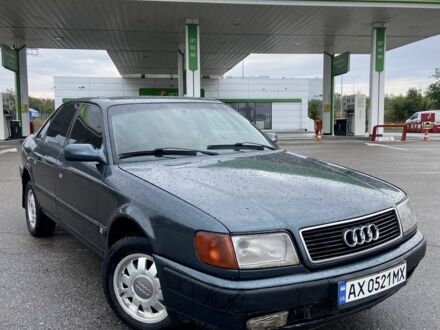 Чорний Вольво V40, об'ємом двигуна 1.9 л та пробігом 320 тис. км за 2513 $, фото 1 на Automoto.ua