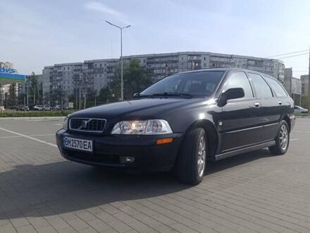 Вольво В40 2003 в Сумах на Automoto.ua Черный Вольво В40, объемом двигателя 1.8 л и пробегом 249 тыс. км за 4300 $, фото 1 на Automoto.ua
