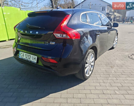 Чорний Вольво V40, об'ємом двигуна 1.6 л та пробігом 207 тис. км за 10200 $, фото 1 на Automoto.ua