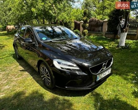 Чорний Вольво V40, об'ємом двигуна 1.97 л та пробігом 273 тис. км за 14500 $, фото 1 на Automoto.ua