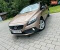 Коричневый Вольво В40, объемом двигателя 1.56 л и пробегом 235 тыс. км за 10999 $, фото 1 на Automoto.ua