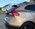 Коричневий Вольво V40, об'ємом двигуна 1.6 л та пробігом 194 тис. км за 10250 $, фото 126 на Automoto.ua