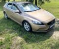 Коричневий Вольво V40, об'ємом двигуна 2 л та пробігом 305 тис. км за 10000 $, фото 4 на Automoto.ua