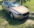Коричневий Вольво V40, об'ємом двигуна 2 л та пробігом 305 тис. км за 10000 $, фото 3 на Automoto.ua