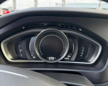 Коричневый Вольво В40, объемом двигателя 1.97 л и пробегом 85 тыс. км за 15999 $, фото 7 на Automoto.ua